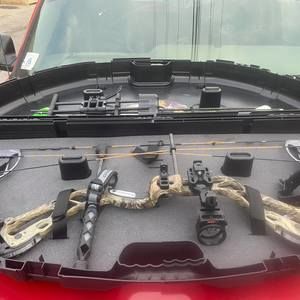 Meet your Posher, Hector manuel